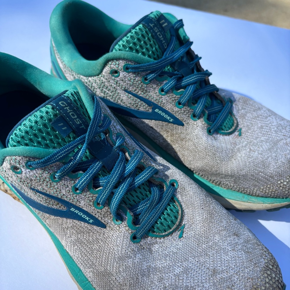 Brooks ghost 11 running shoes women’s size 9.5 - Picture 8 of 10